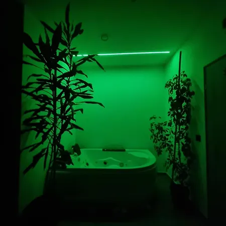 Appartement Jacuzzi Chill *